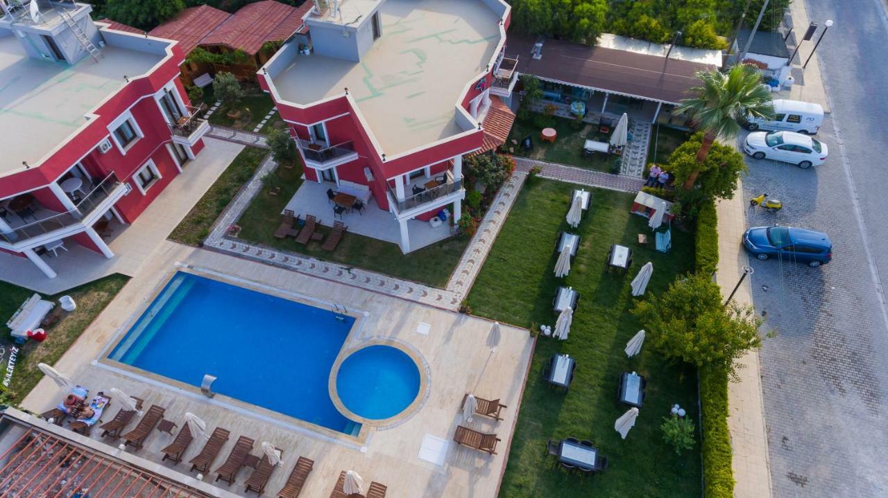 Cilek Butik Hotel Çeşme Exterior foto